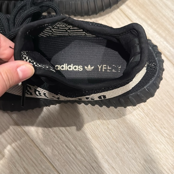 Adidas - Picture 2 of 3